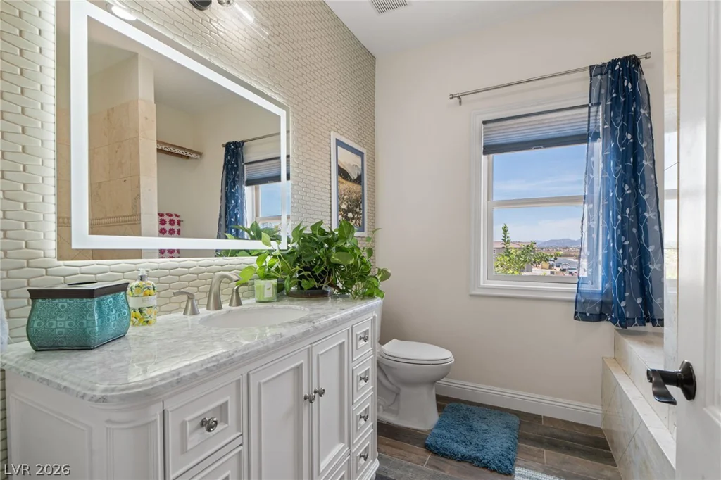 4005 Richmar, Las Vegas, NV 89139