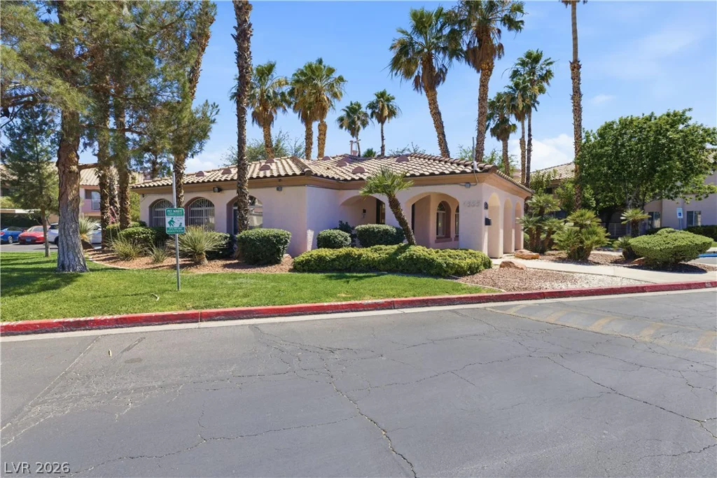 4555 Sahara, Las Vegas, NV 89104