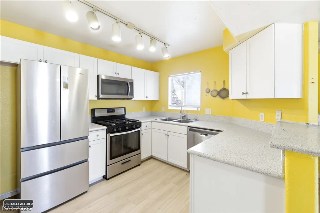 4555 Sahara, Las Vegas, NV 89104