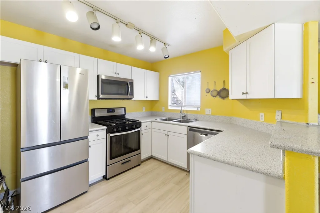 4555 Sahara, Las Vegas, NV 89104