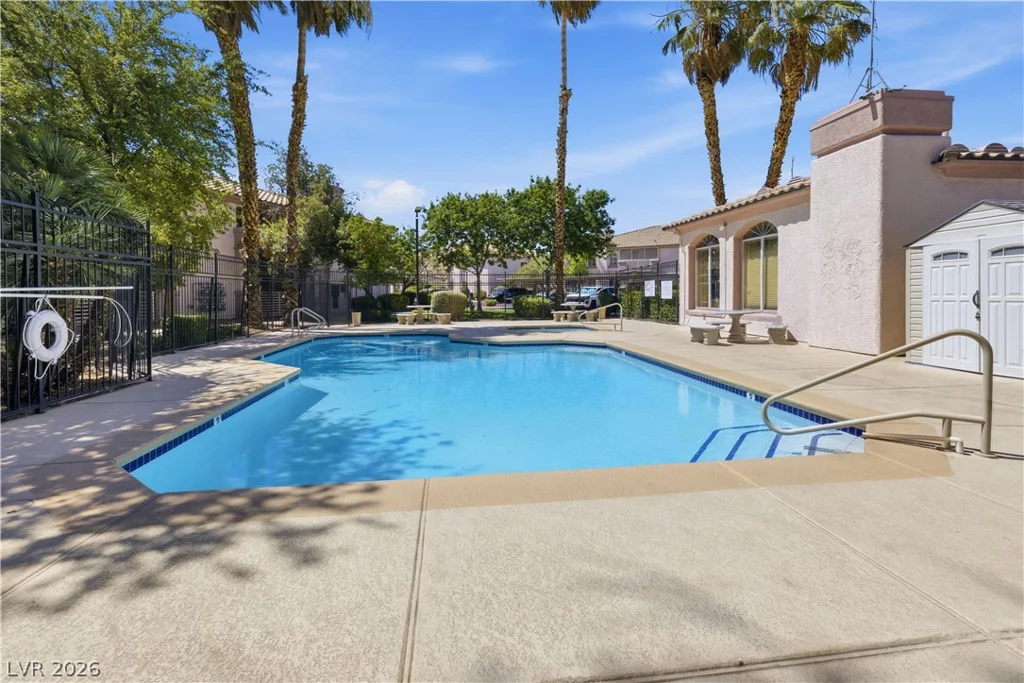 4555 Sahara, Las Vegas, NV 89104