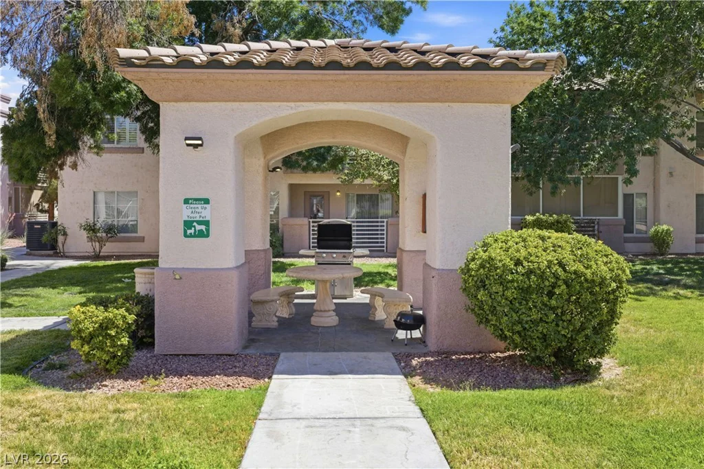 4555 Sahara, Las Vegas, NV 89104