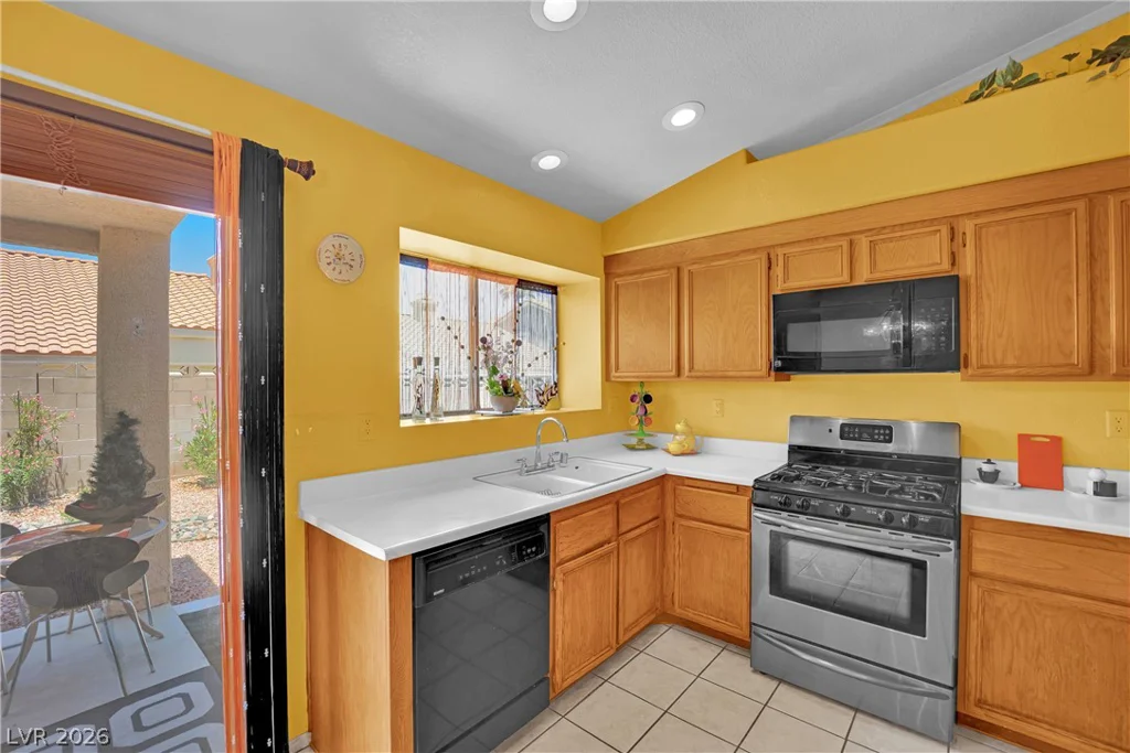 7608 Haskell Flats, Las Vegas, NV 89128