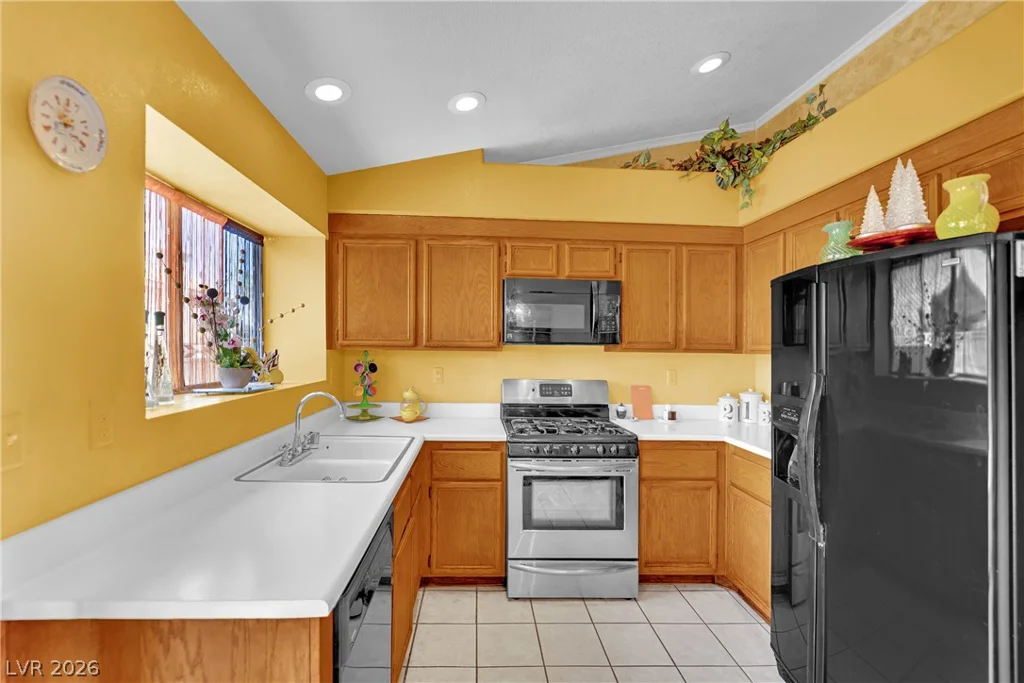 7608 Haskell Flats, Las Vegas, NV 89128