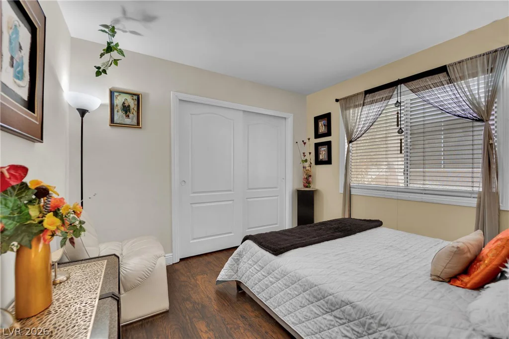 7608 Haskell Flats, Las Vegas, NV 89128