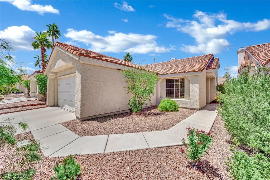 7608 Haskell Flats, Las Vegas, NV 89128