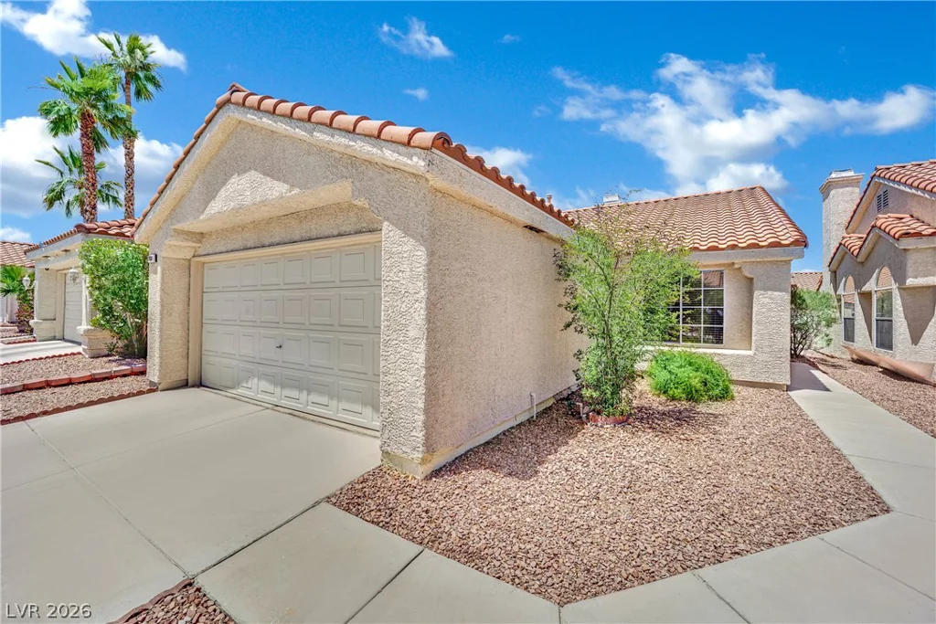 7608 Haskell Flats, Las Vegas, NV 89128
