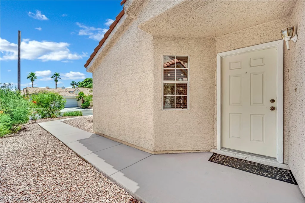 7608 Haskell Flats, Las Vegas, NV 89128