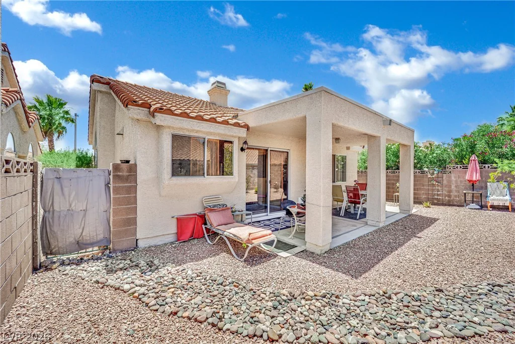 7608 Haskell Flats, Las Vegas, NV 89128