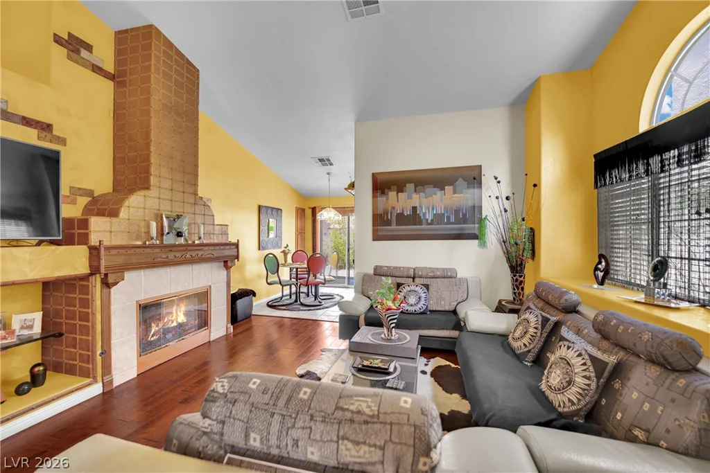 7608 Haskell Flats, Las Vegas, NV 89128