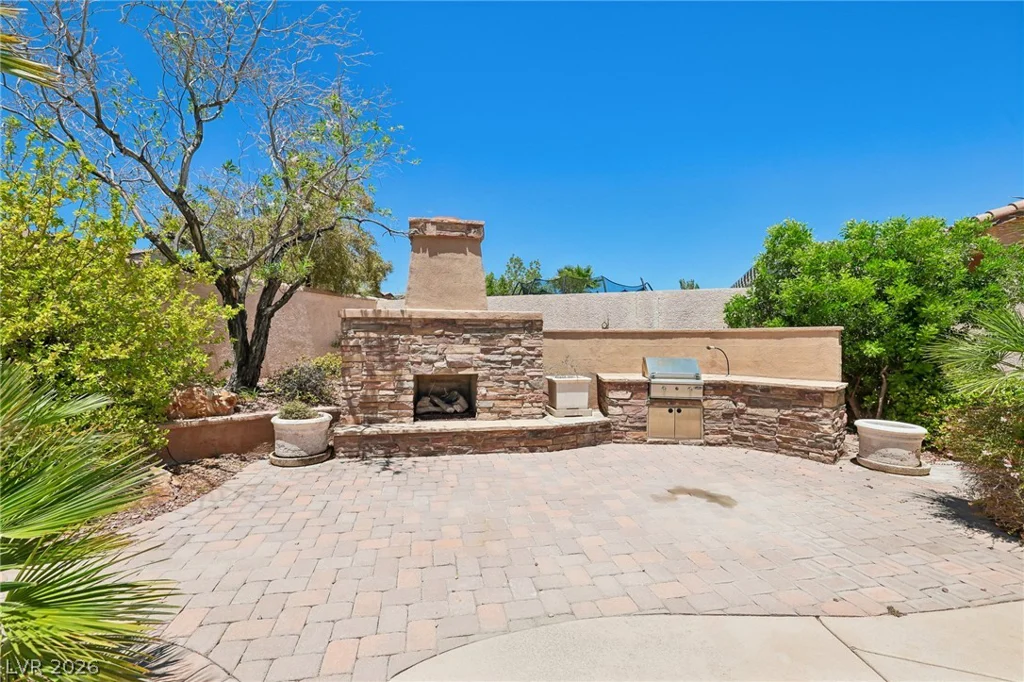 325 Corsicana, Las Vegas, NV 89138