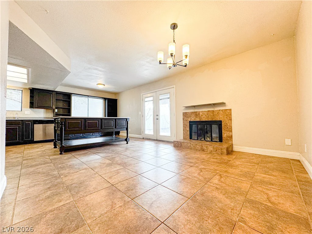 4332 Fox Point, Las Vegas, NV 89108