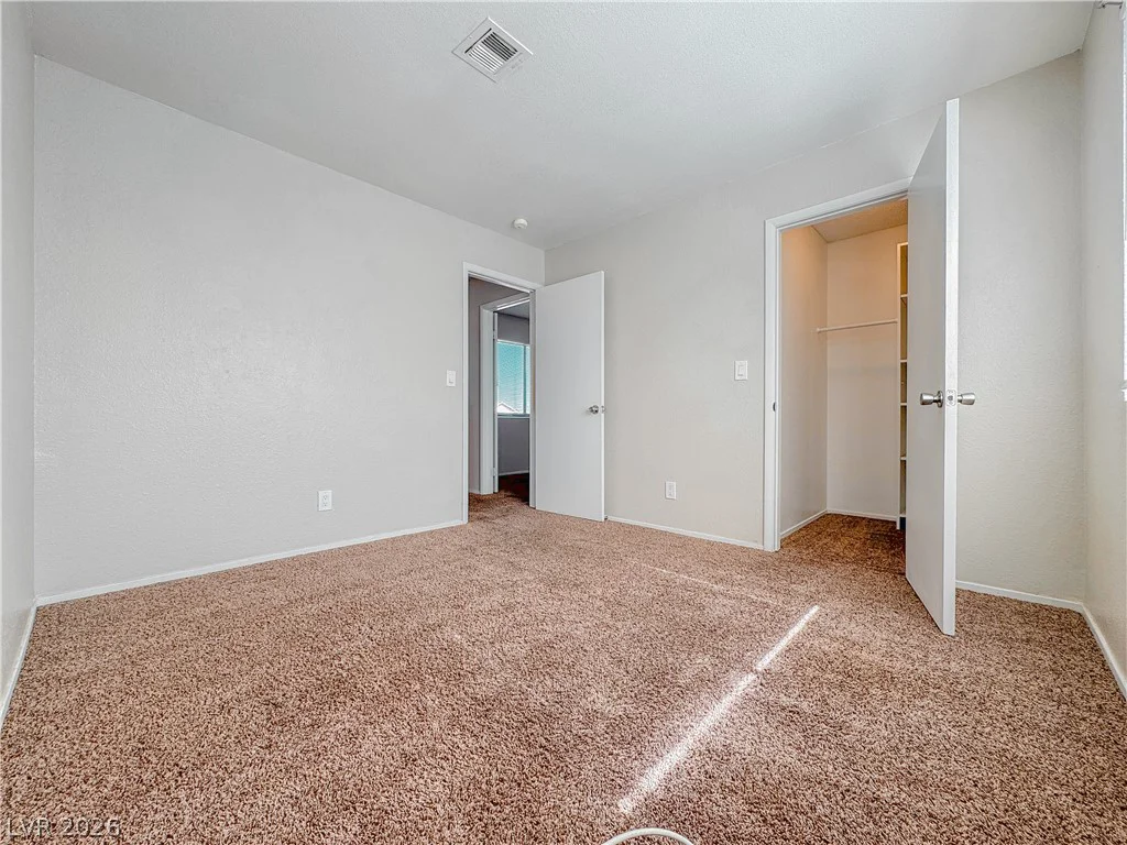 4332 Fox Point, Las Vegas, NV 89108