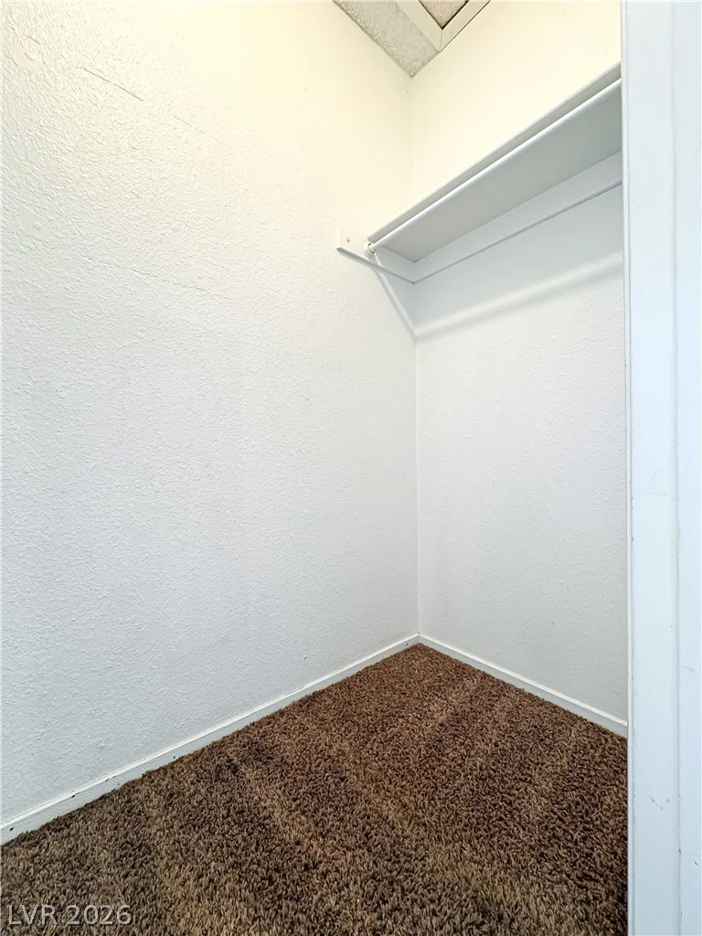 4332 Fox Point, Las Vegas, NV 89108