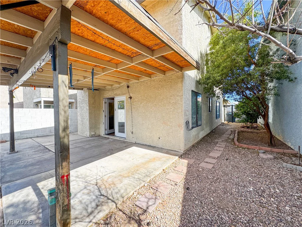 4332 Fox Point, Las Vegas, NV 89108