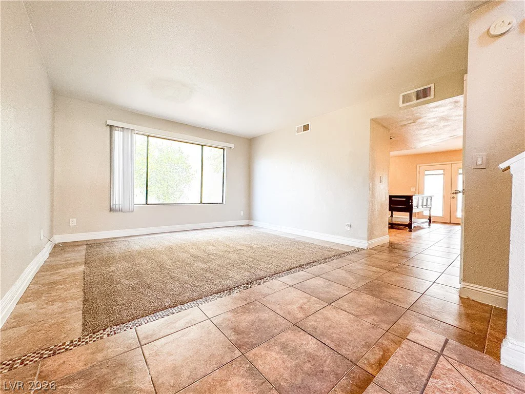 4332 Fox Point, Las Vegas, NV 89108