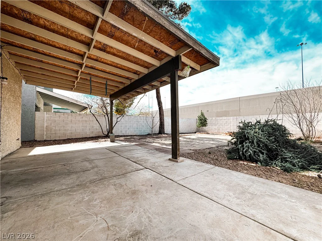 4332 Fox Point, Las Vegas, NV 89108