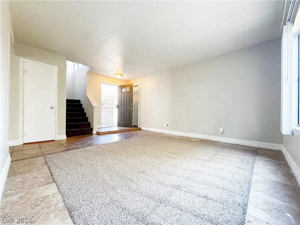 4332 Fox Point, Las Vegas, NV 89108