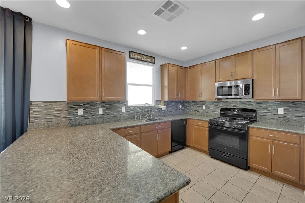 6898 Coral Cloud, Las Vegas, NV 89142