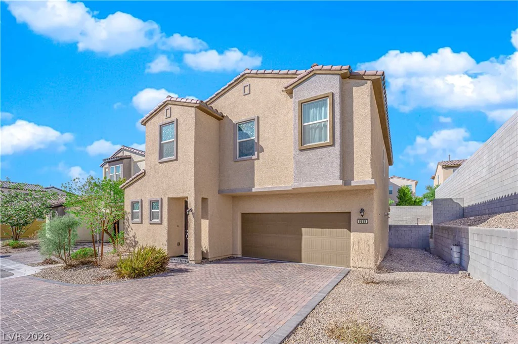 6898 Coral Cloud, Las Vegas, NV 89142