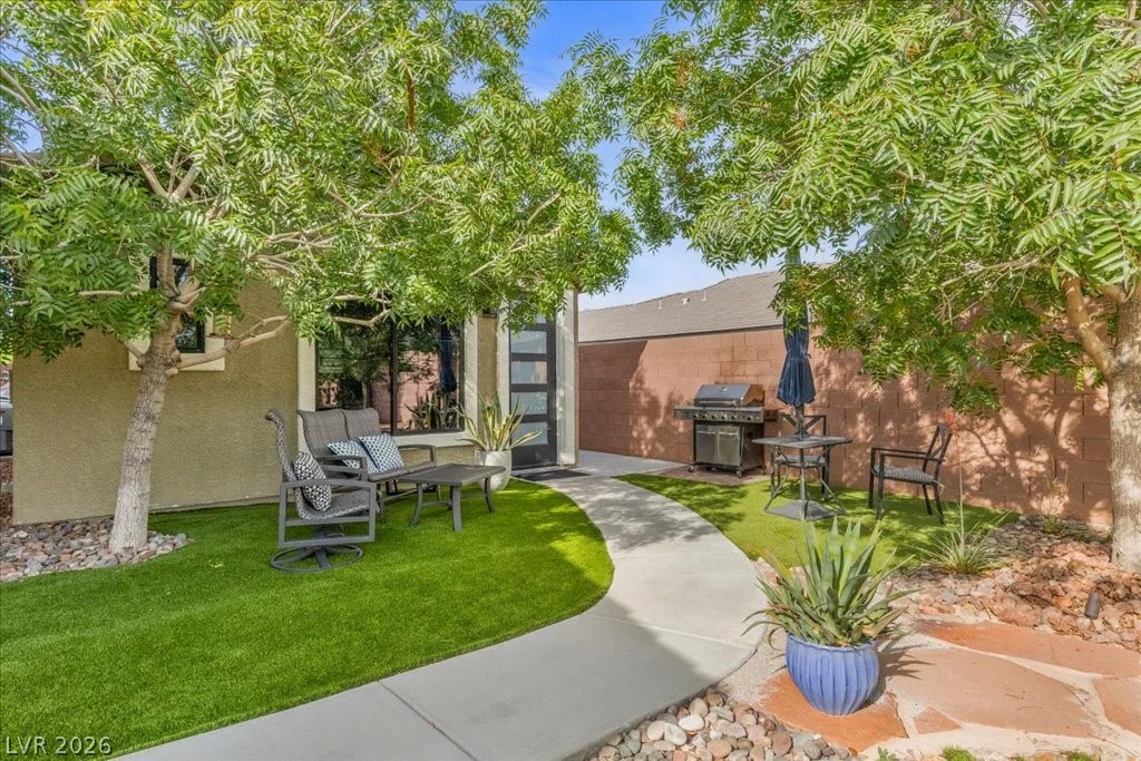 8753 Kendall Brook, Las Vegas, NV 89149