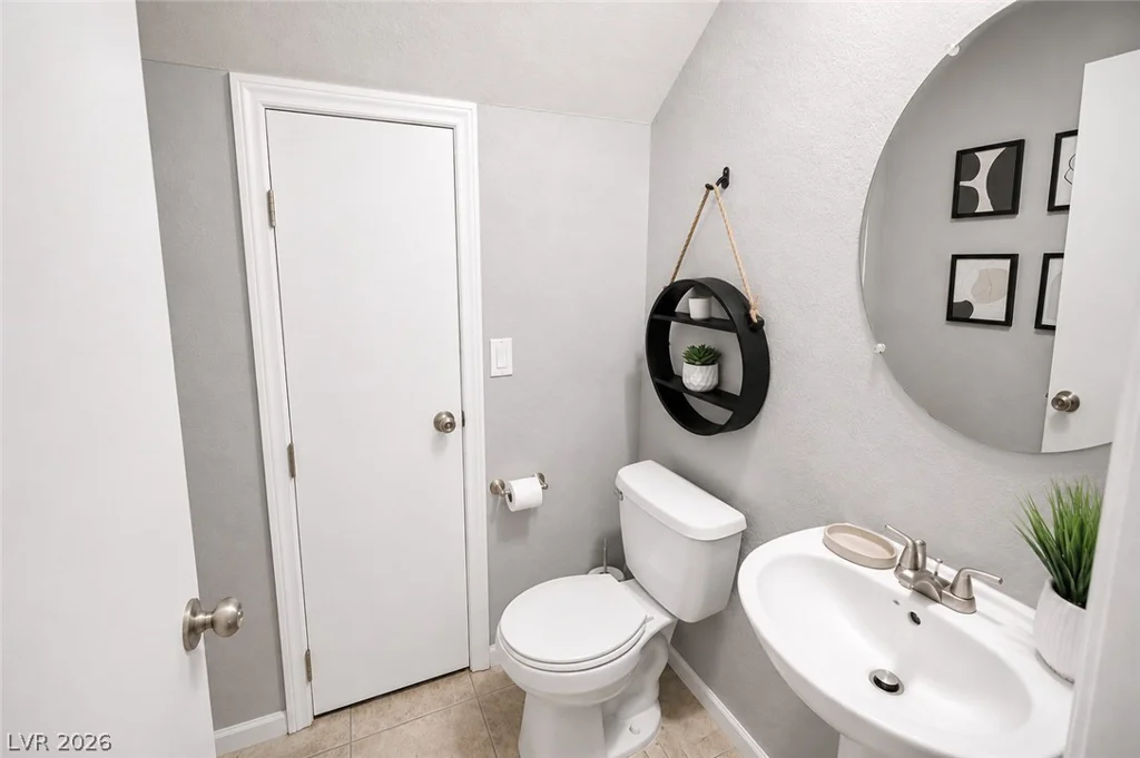 6460 Butterfly Sky, North Las Vegas, NV 89084