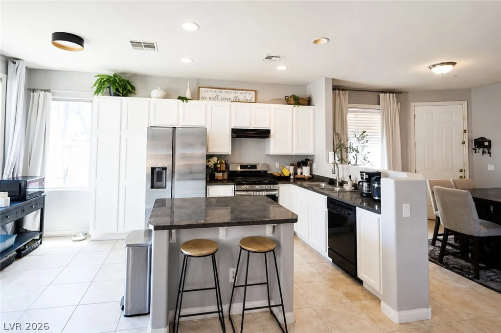 6460 Butterfly Sky, North Las Vegas, NV 89084