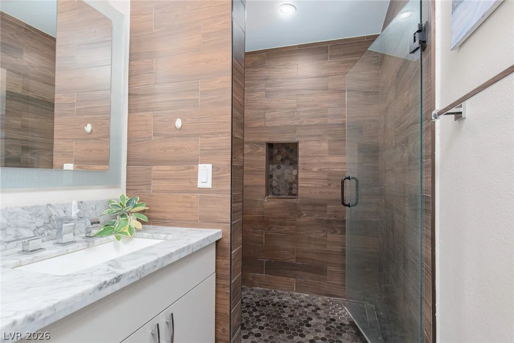 700 Tam O Shanter, Las Vegas, NV 89109