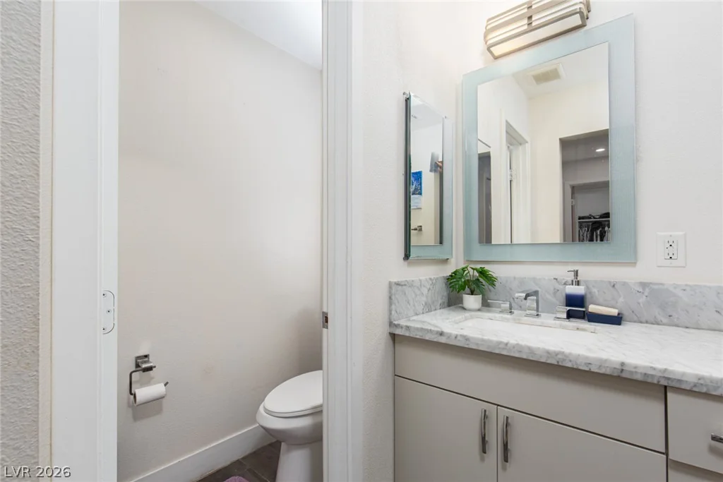 700 Tam O Shanter, Las Vegas, NV 89109