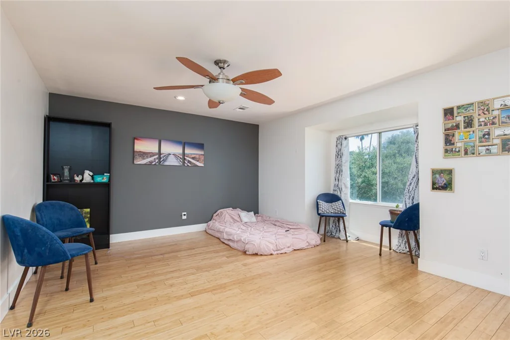 700 Tam O Shanter, Las Vegas, NV 89109