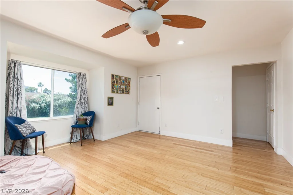 700 Tam O Shanter, Las Vegas, NV 89109