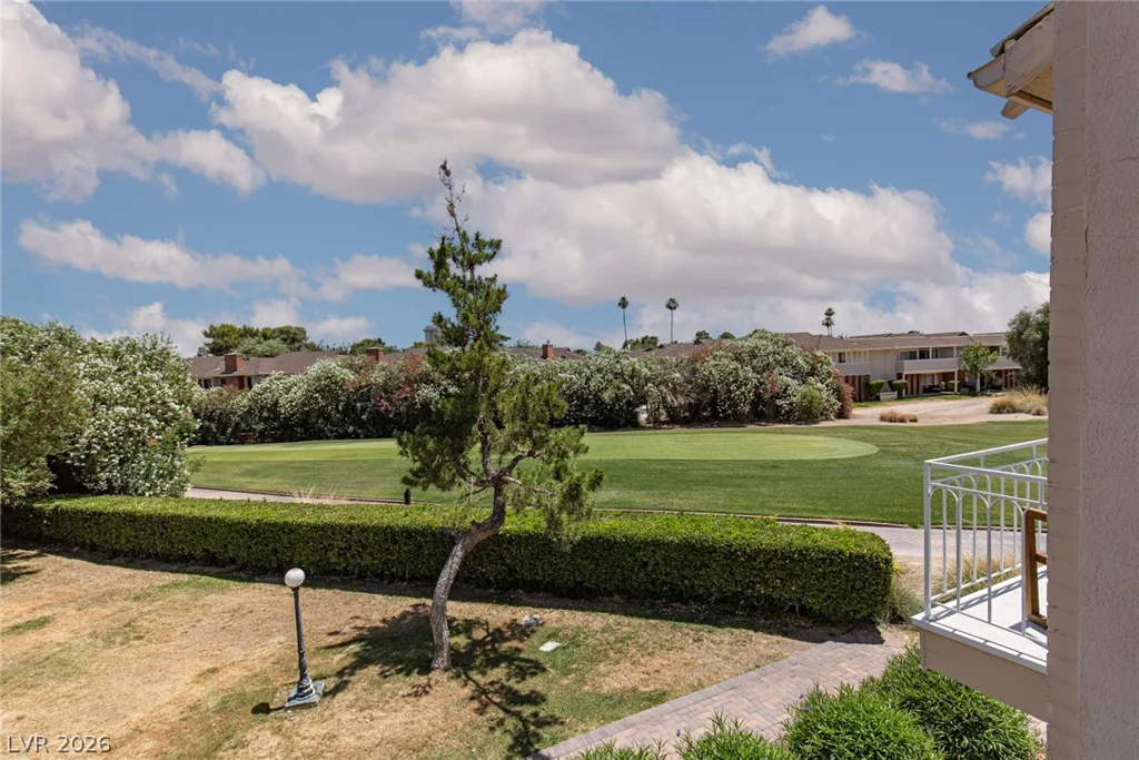 700 Tam O Shanter, Las Vegas, NV 89109