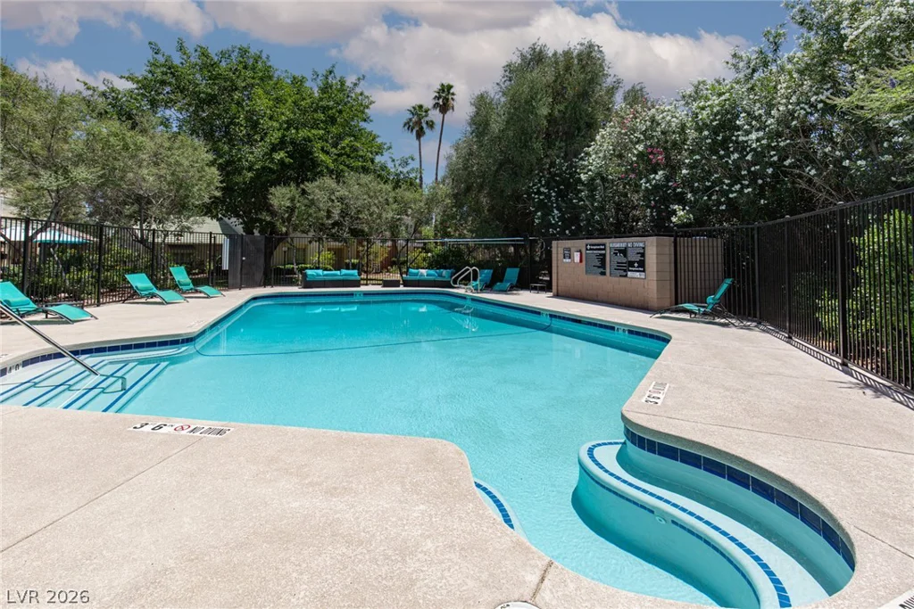 700 Tam O Shanter, Las Vegas, NV 89109