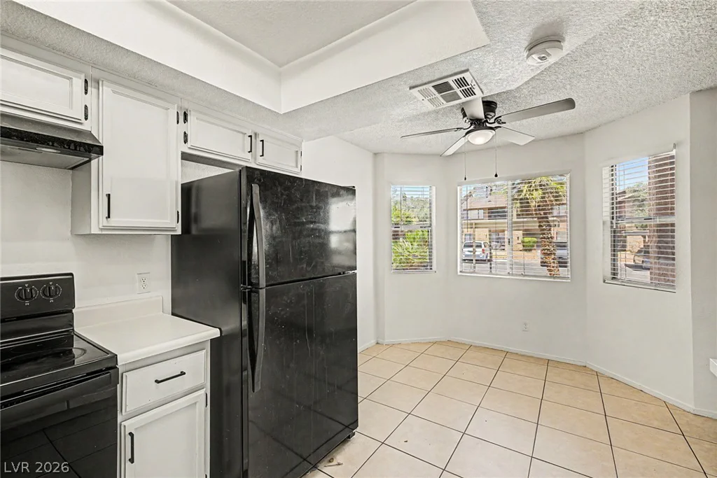 1608 Burningwood, Las Vegas, NV 89108