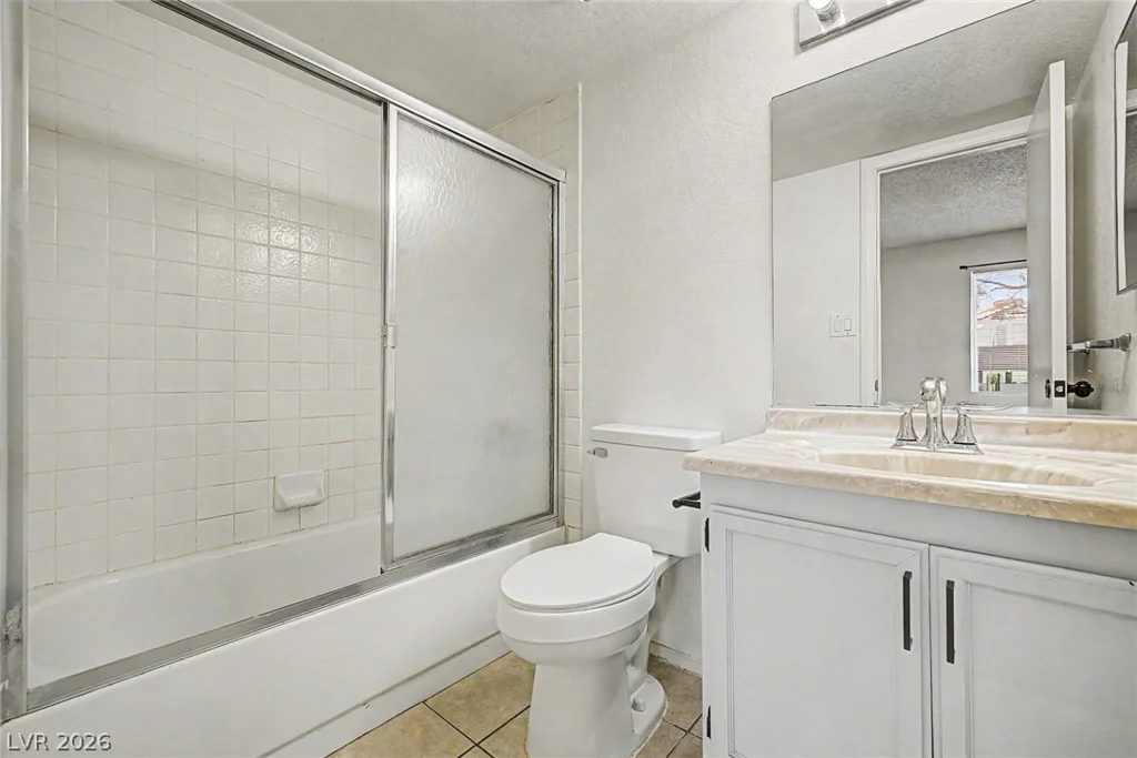 1608 Burningwood, Las Vegas, NV 89108