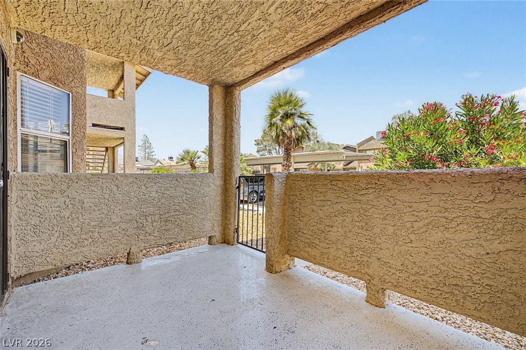 1608 Burningwood, Las Vegas, NV 89108