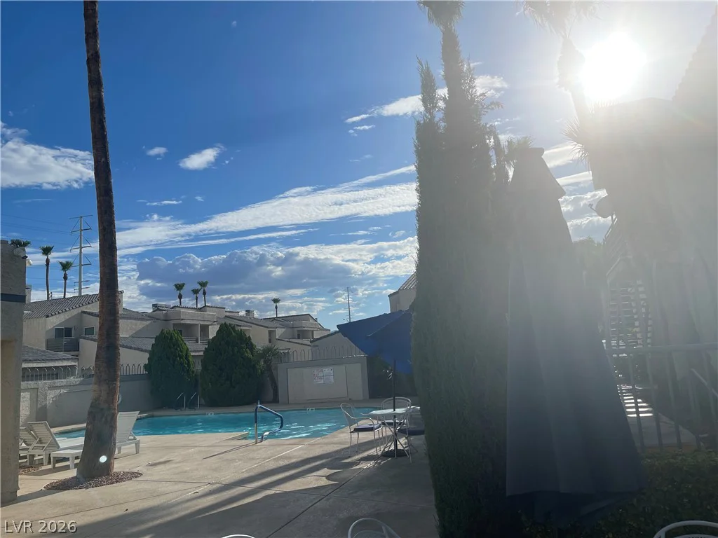 6250 Flamingo, Las Vegas, NV 89103