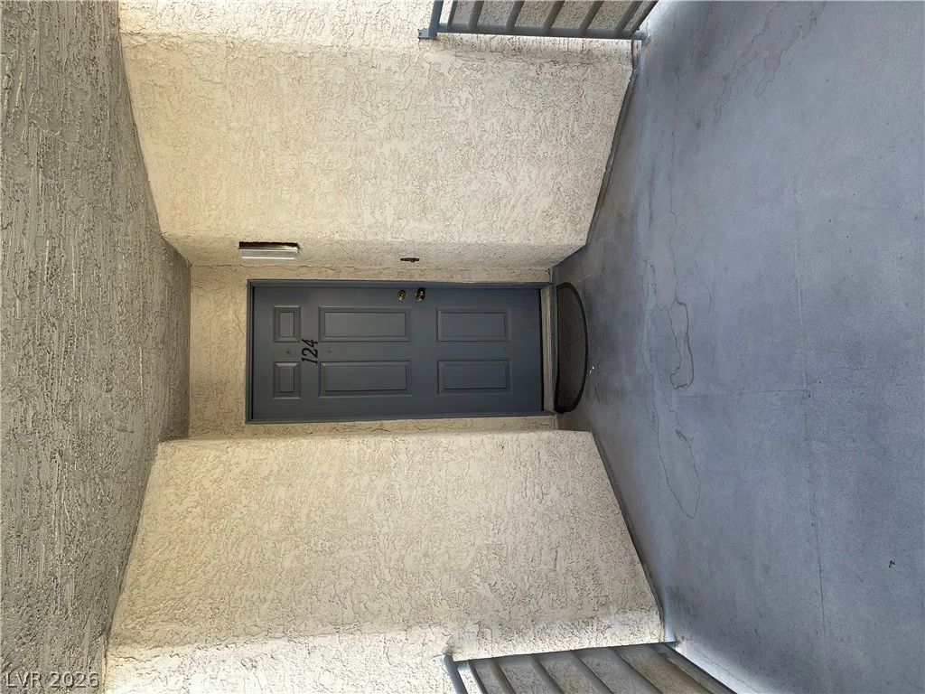 6250 Flamingo, Las Vegas, NV 89103
