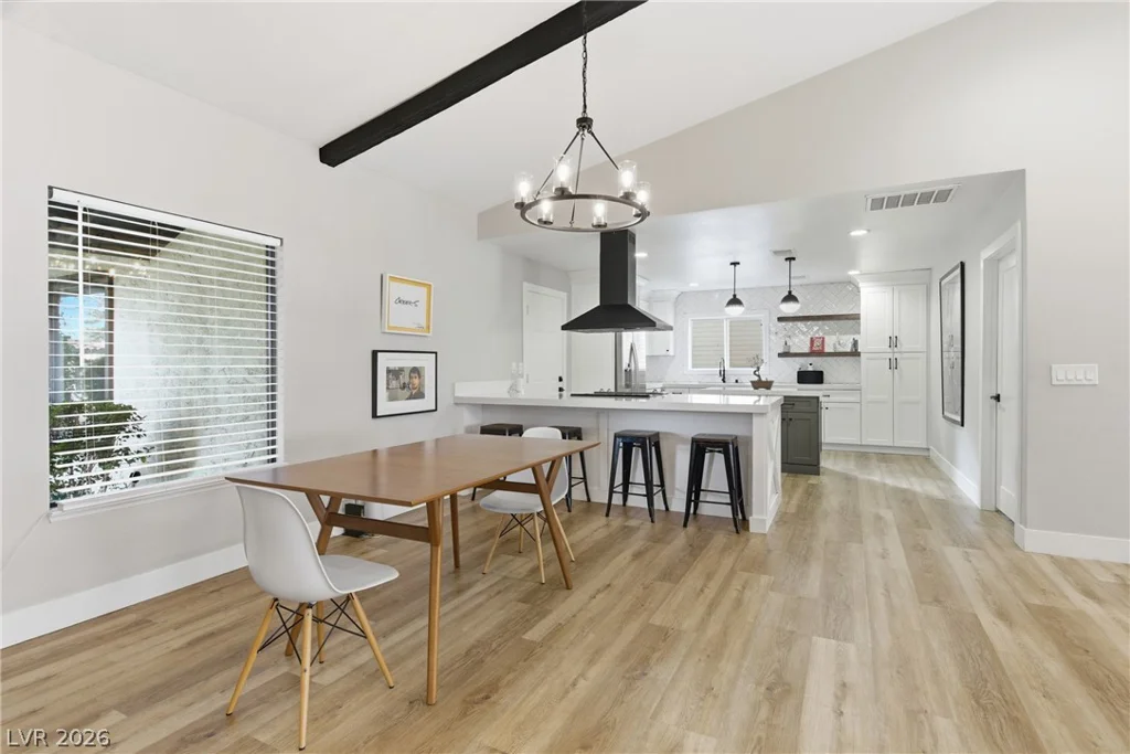 3104 Calle De El Cortez, Las Vegas, NV 89102