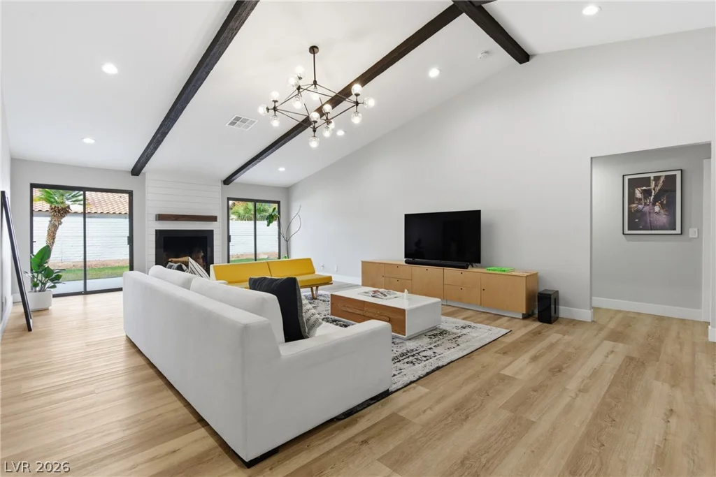 3104 Calle De El Cortez, Las Vegas, NV 89102