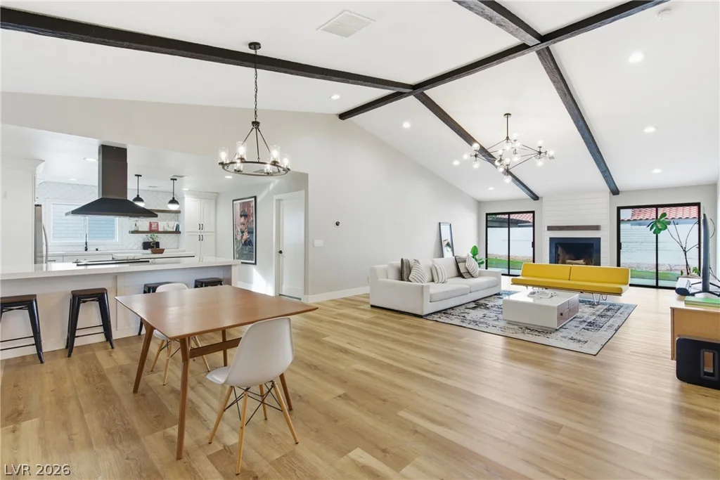 3104 Calle De El Cortez, Las Vegas, NV 89102