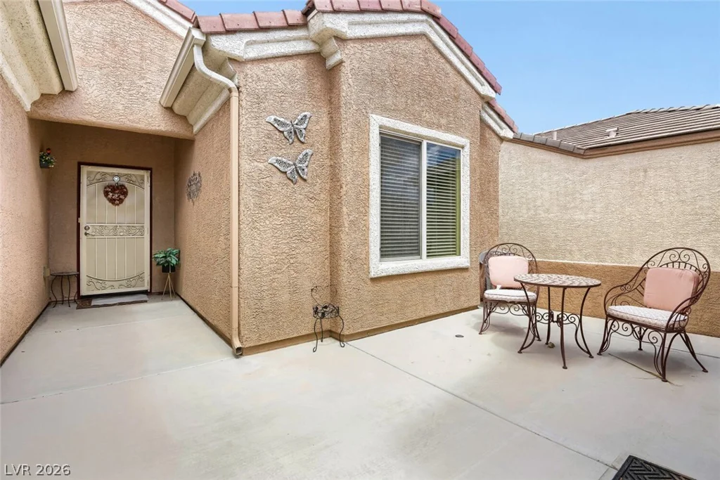 2304 Carrier Dove, North Las Vegas, NV 89084