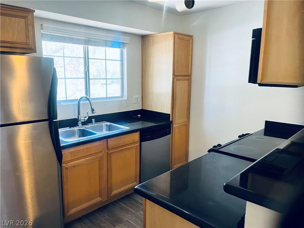 2750 Durango, Las Vegas, NV 89117