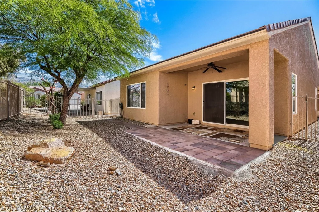7613 Fruit Dove, North Las Vegas, NV 89084