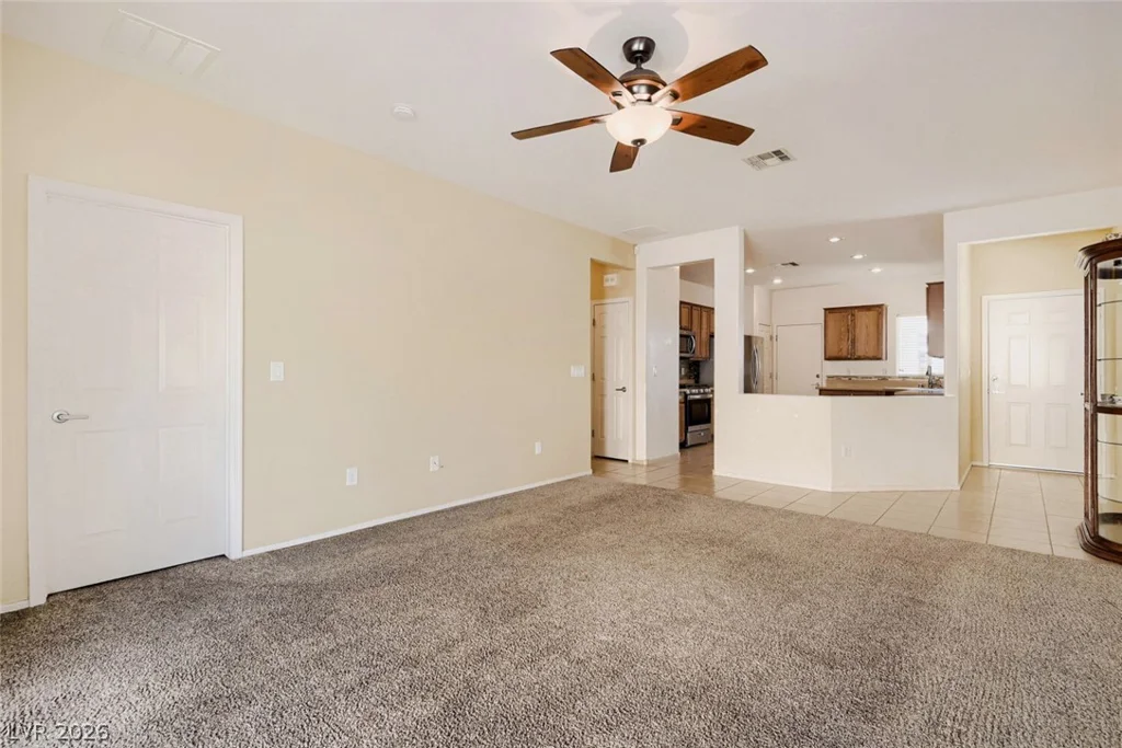 7613 Fruit Dove, North Las Vegas, NV 89084