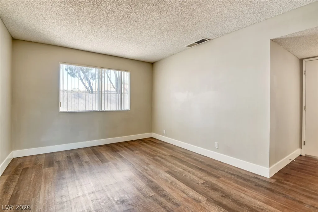 6459 Aclare, Las Vegas, NV 89118