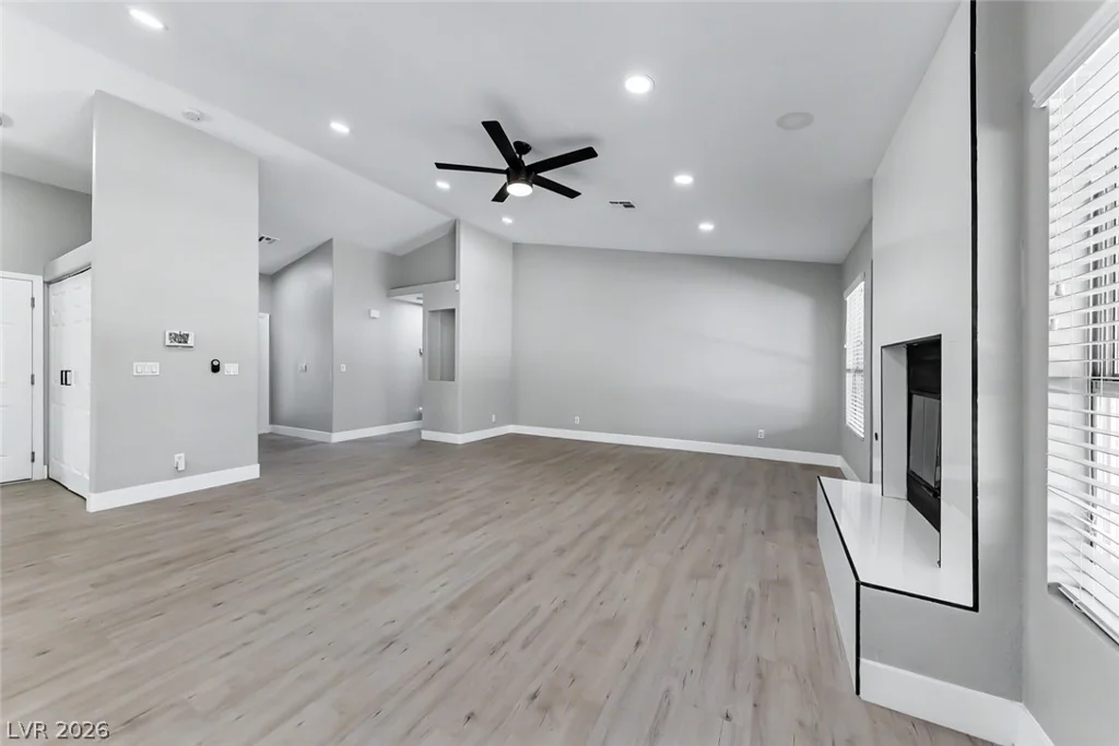 4315 Silvercrest, North Las Vegas, NV 89032
