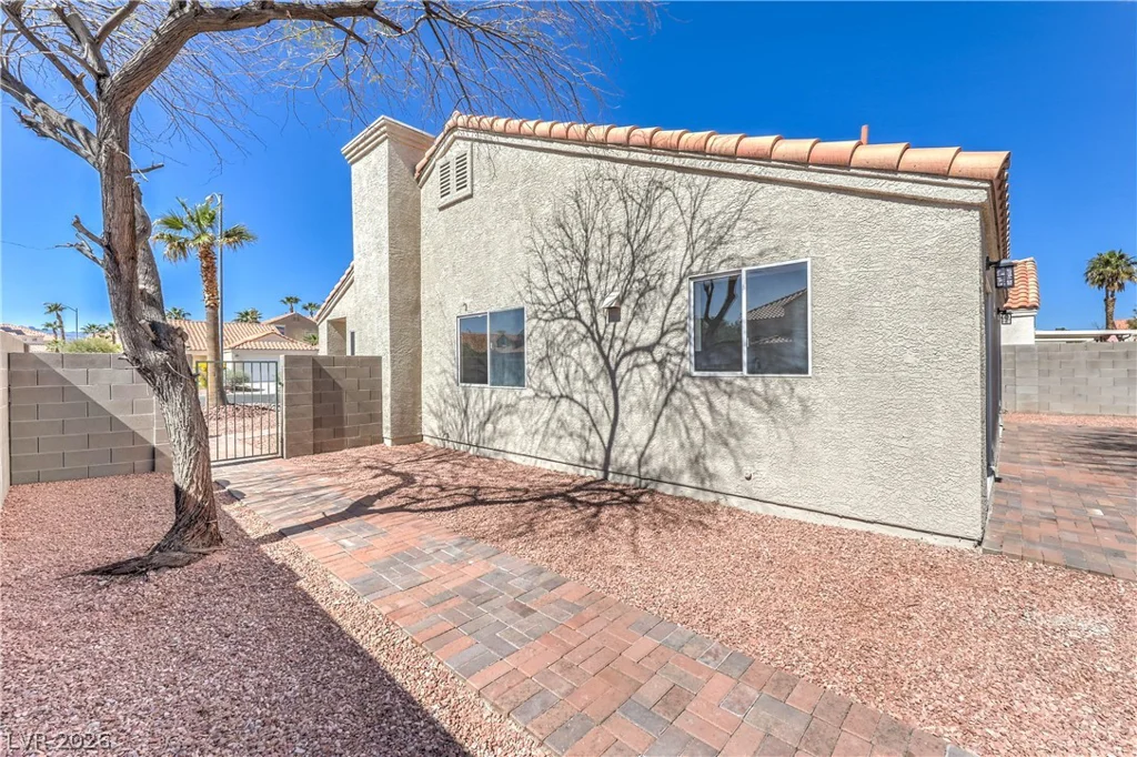 3870 Spruceview, Las Vegas, NV 89147
