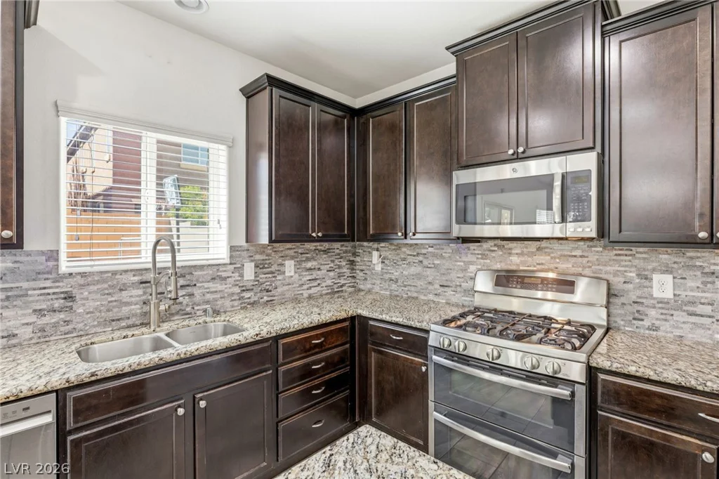 8123 Mosaic Sunrise, Las Vegas, NV 89166