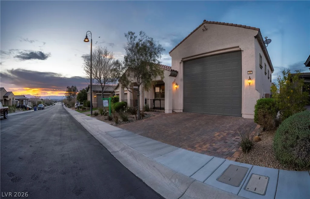 512 Heritage Bridge, Henderson, NV 89011